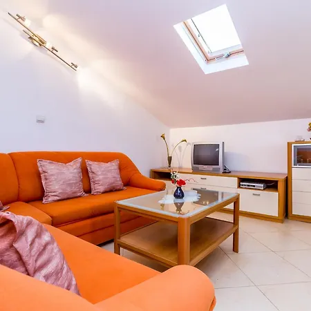 Apartment With A Parking Space - 22790